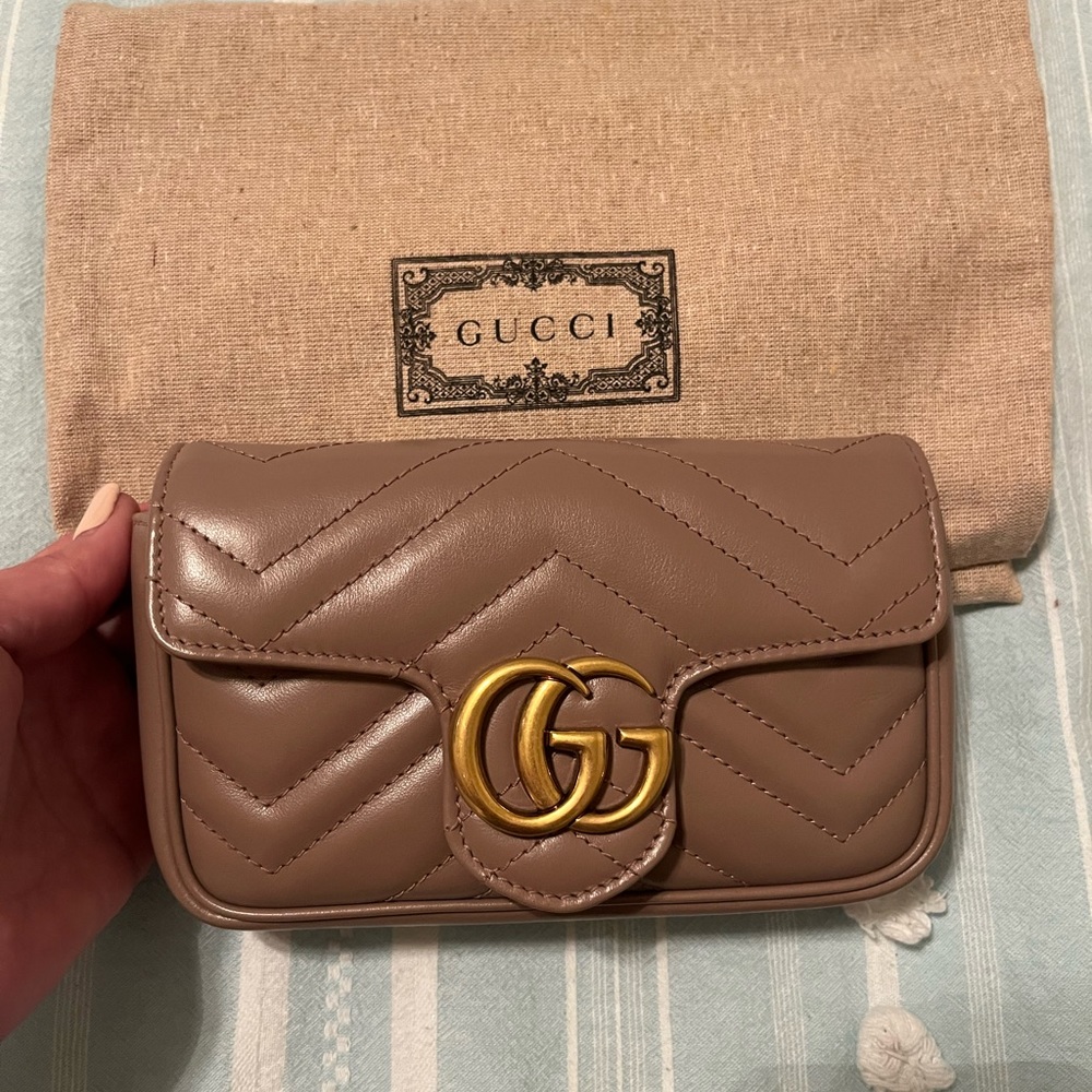 Gucci Super Mini Marmont bag - SOLD
